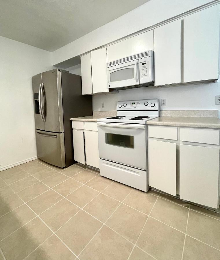 Downtown In Plano Apartment Exterior photo